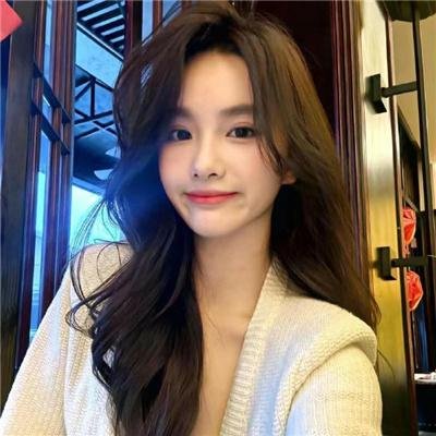 怎么办!高冷教官一亲就红温